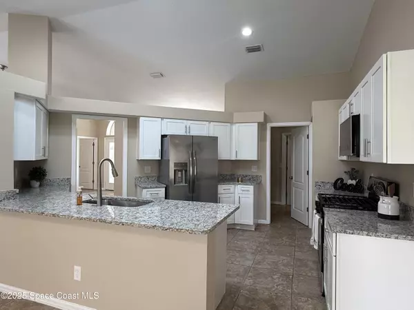 Melbourne, FL 32904,7729 Greenboro DR