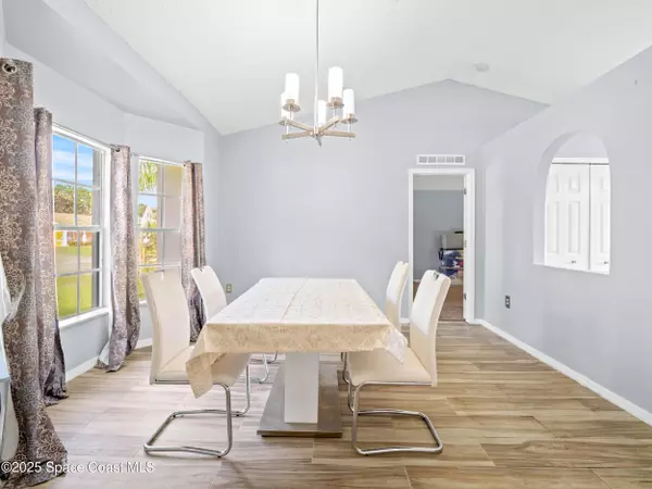 Palm Bay, FL 32907,1526 Manzanita ST NW