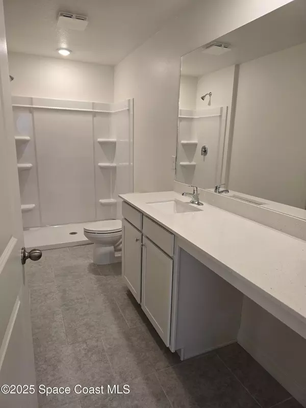 Palm Bay, FL 32908,581 SW Richmond CIR