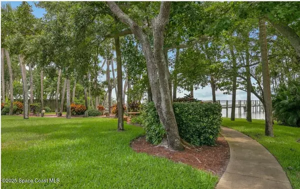 Cape Canaveral, FL 32920,129 Riverside DR