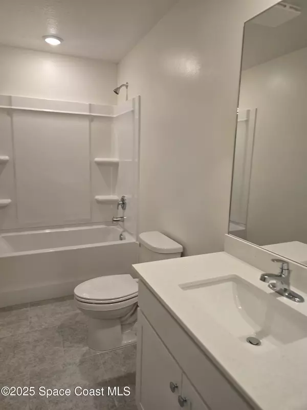 Palm Bay, FL 32908,561 SW Richmond CIR