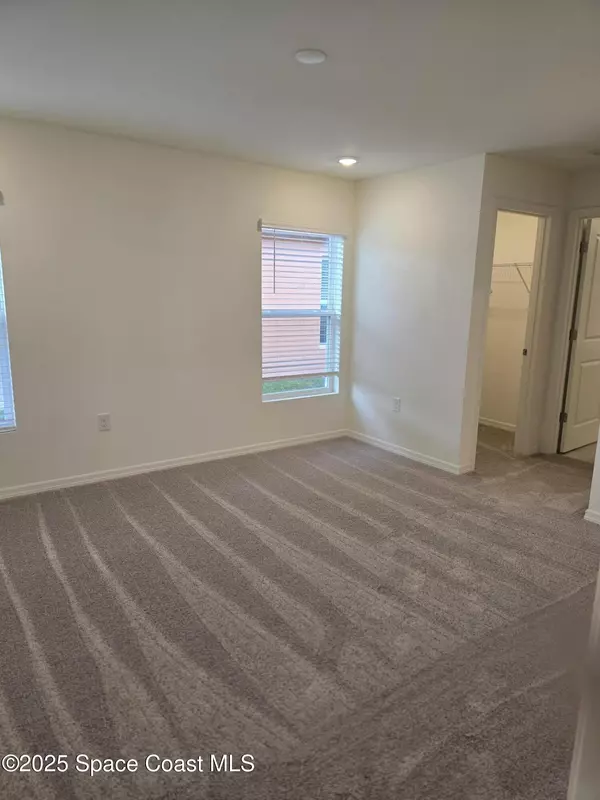 Palm Bay, FL 32908,561 SW Richmond CIR