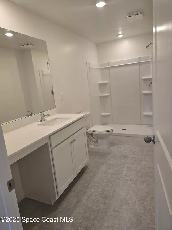 Palm Bay, FL 32908,551 SW Richmond CIR