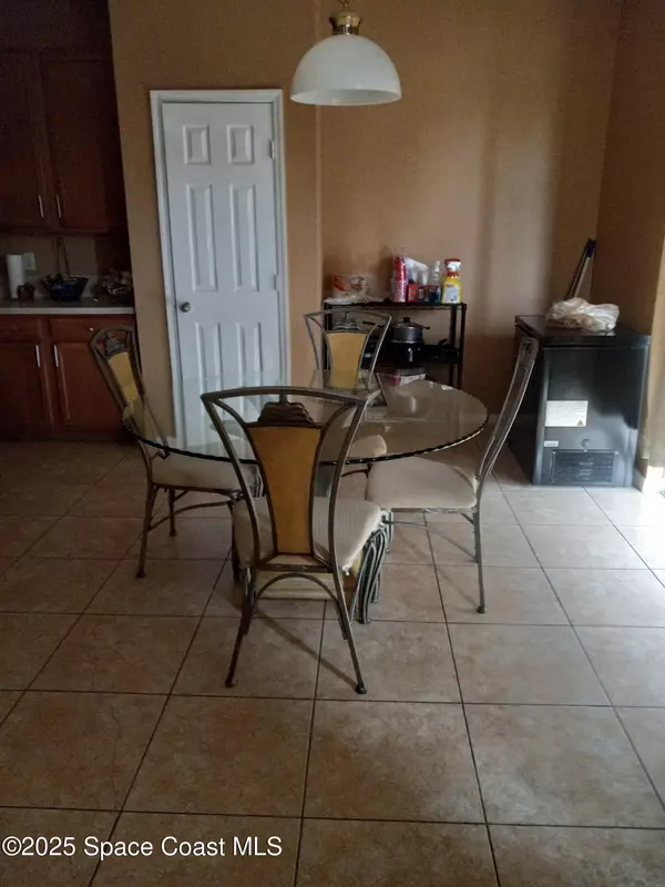 Palm Bay, FL 32908,561 Lambert ST SW