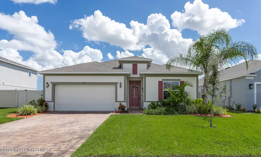 2693 Pinwherry ST NW, Palm Bay, FL 32907