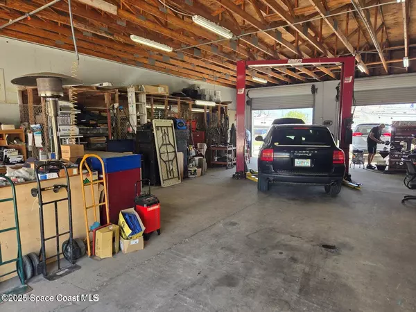 Port Canaveral, FL 32920,780 Mullet RD