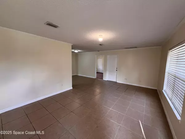 Palm Bay, FL 32907,767 Altona ST NW #48