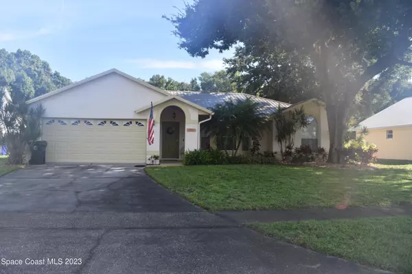 Rockledge, FL 32955,890 Spirea DR