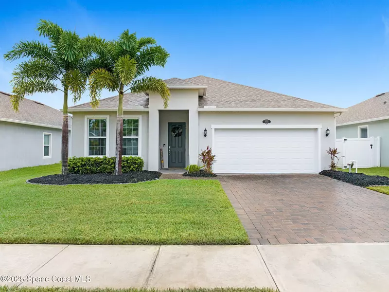 3002 Bobby Jones ST, West Melbourne, FL 32904