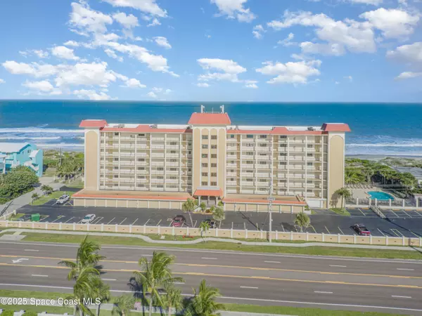 Cocoa Beach, FL 32931,2815 S Atlantic AVE #304