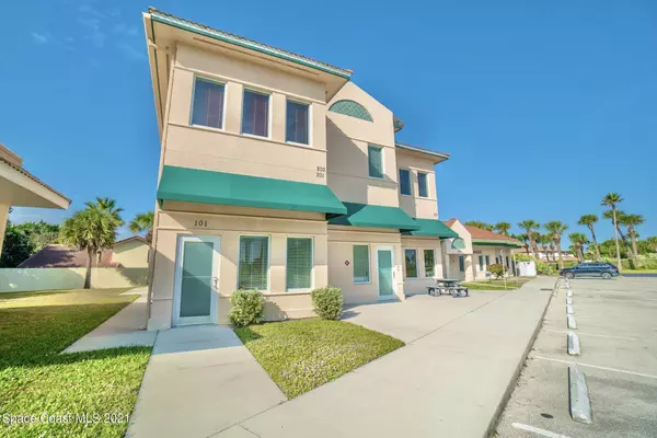 Melbourne Beach, FL 32951,3270 S Highway A1a #201