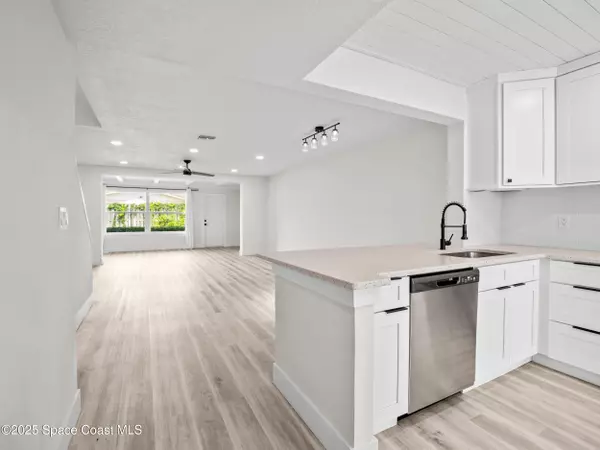 Indialantic, FL 32903,290 Paradise BLVD #68