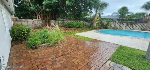 Merritt Island, FL 32953,109 Via Havarre