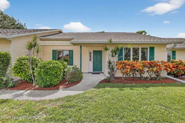 630 NE Town TER, Jensen Beach, FL 34957