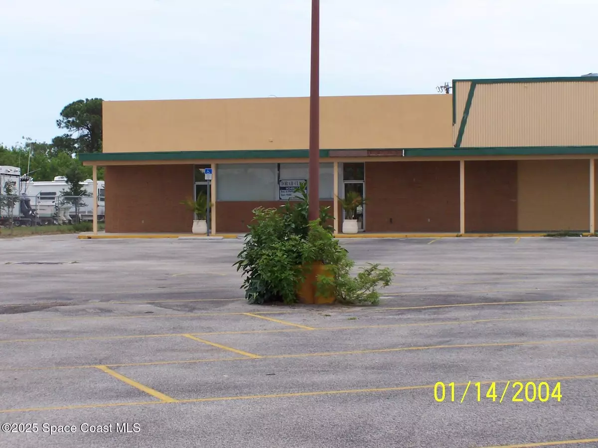 Merritt Island, FL 32952,864 N Banana  River DR N #864