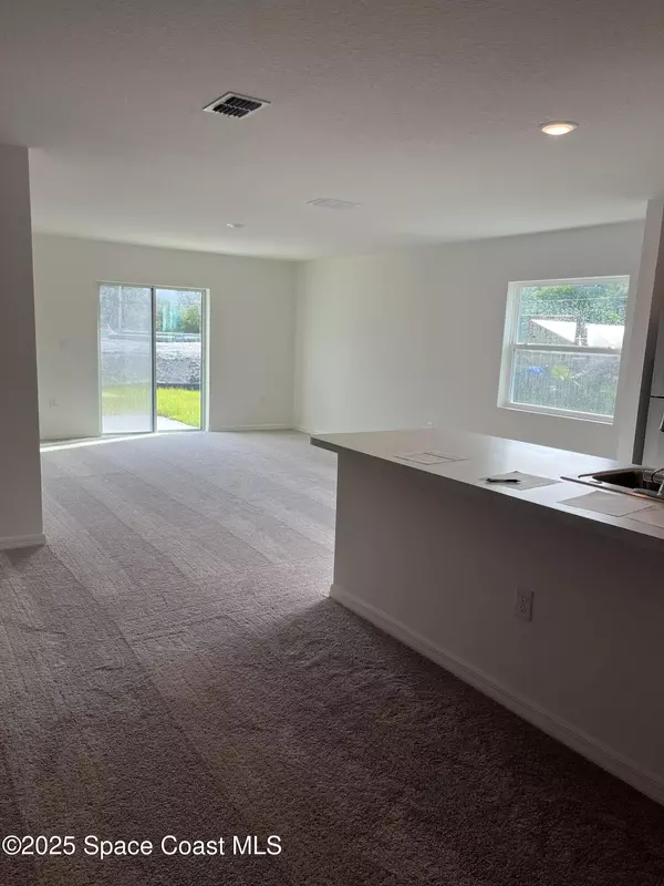 Palm Bay, FL 32908,671 Weaver RD SW