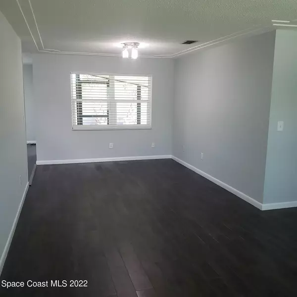 Merritt Island, FL 32953,990 Butia ST