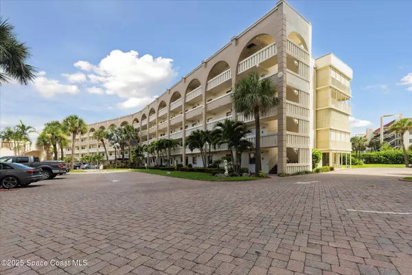 Cocoa Beach, FL 32931,840 N Atlantic AVE #C202