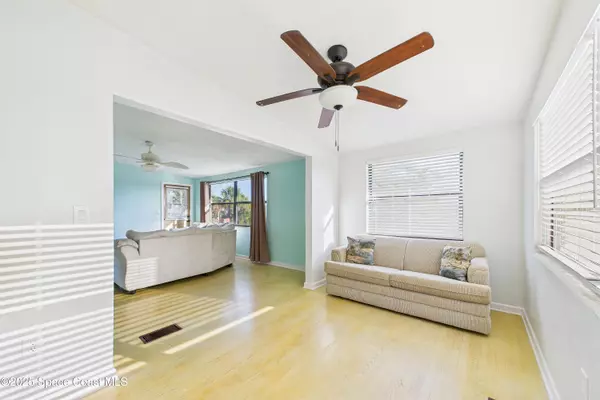 Satellite Beach, FL 32937,106 Sunrise Ave AVE