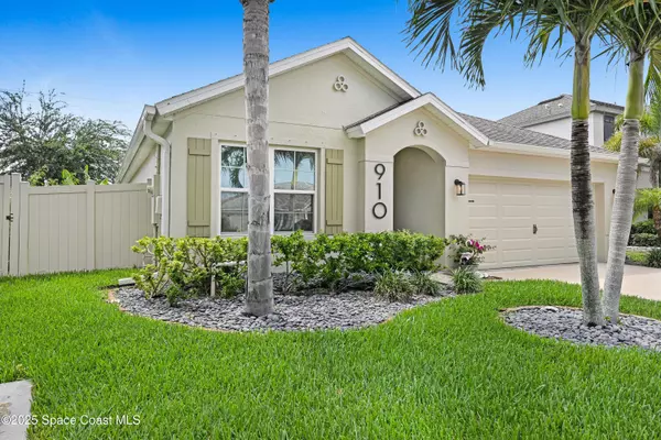 Rockledge, FL 32955,910 Swiss Pointe LN