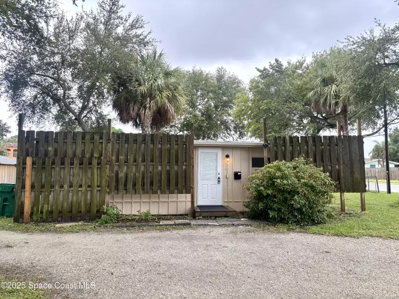377 W Merritt AVE #375, Merritt Island, FL 32953