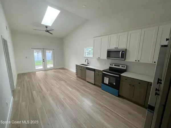 Melbourne Beach, FL 32951,5001 Malabar BLVD #104