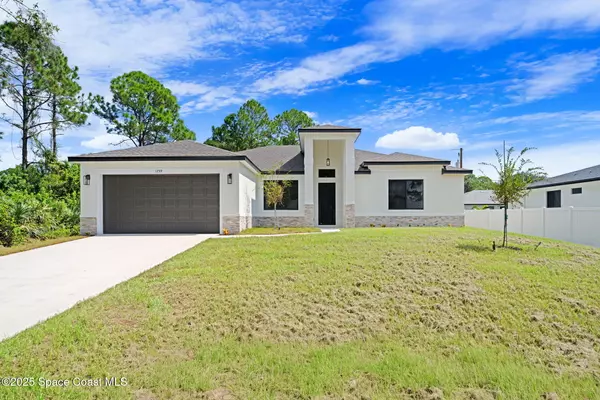1759 Sand RD SE, Palm Bay, FL 32909