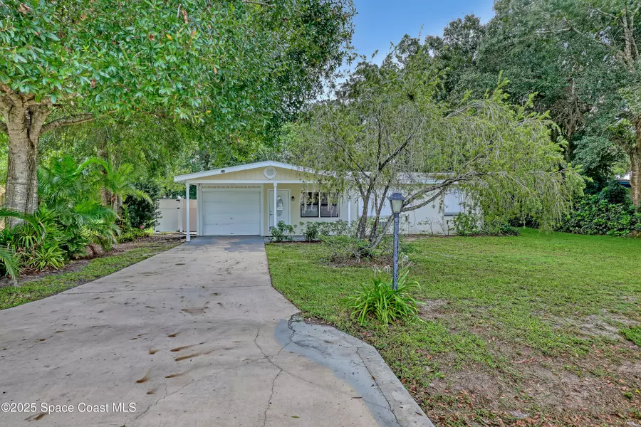 1915 47th AVE, Vero Beach, FL 32966
