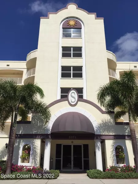 8891 Lake DR #204, Cape Canaveral, FL 32920