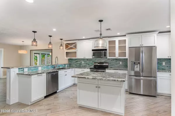 Indian Harbour Beach, FL 32937,100 Anchor DR