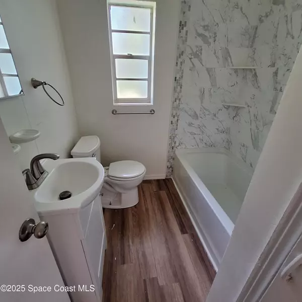 Melbourne, FL 32935,466 Laurie ST N