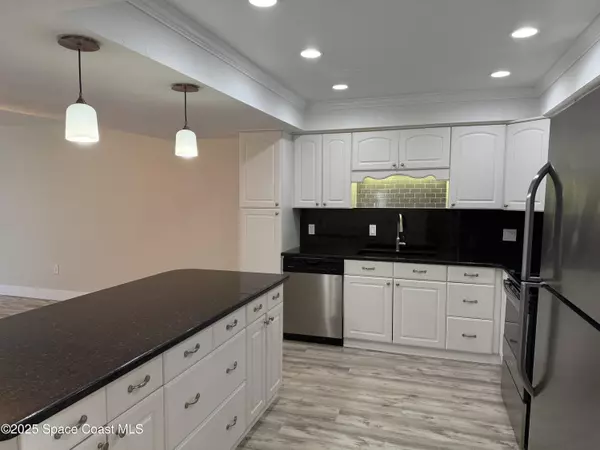 Melbourne Beach, FL 32951,1704 Atlantic ST #2e