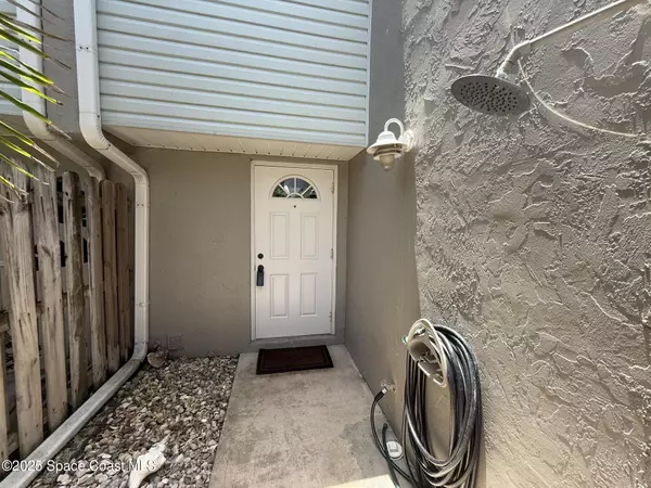 Melbourne Beach, FL 32951,1704 Atlantic ST #2e