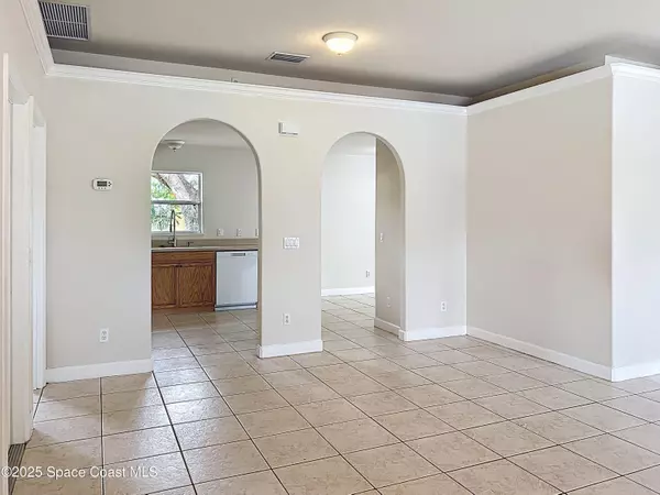 Titusville, FL 32796,1582 Pentax AVE