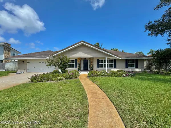 420 Rio Casa DR S, Indialantic, FL 32903