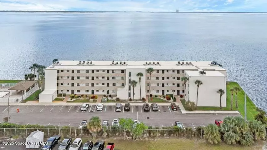 Titusville, FL 32780,2467 S Washington AVE #B111