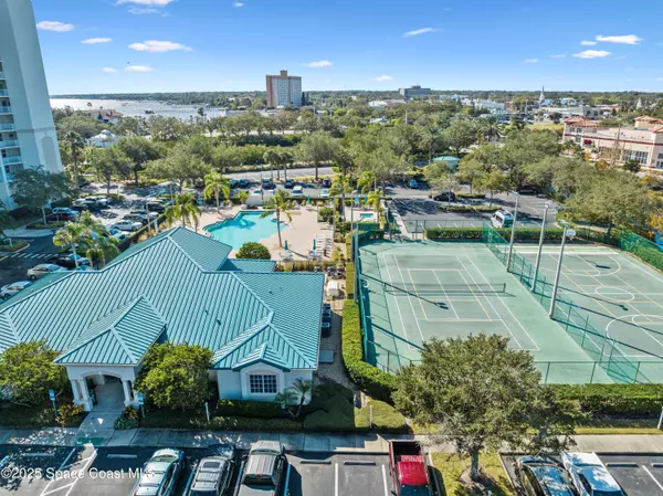 Titusville, FL 32796,1 Indian River AVE #201