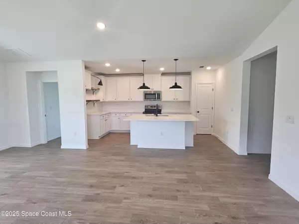Palm Bay, FL 32909,1665 Wyoming DR SE #18