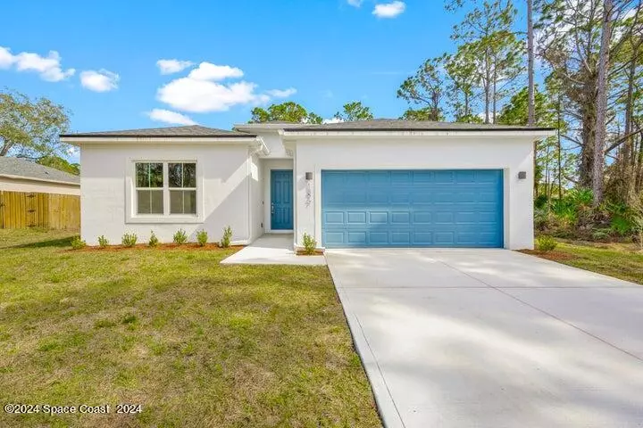 1377 Amelia AVE SW, Palm Bay, FL 32908