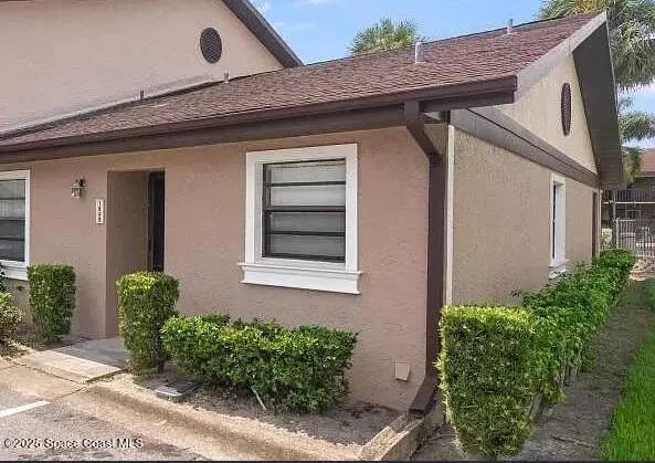 1040 June DR, Melbourne, FL 32935