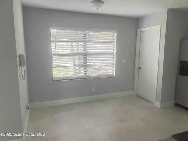 Palm Bay, FL 32907,761 Glencove AVE NW
