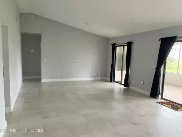 Palm Bay, FL 32907,761 Glencove AVE NW