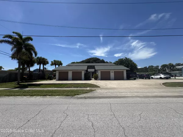 Cocoa Beach, FL 32931,255 Woodland AVE #1