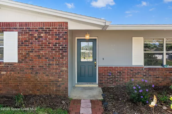 Titusville, FL 32780,2351 Middlecoff CT