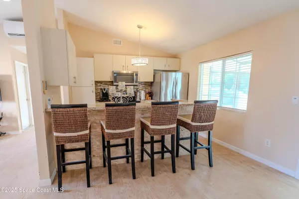 Palm Bay, FL 32907,42 Emerson DR NW