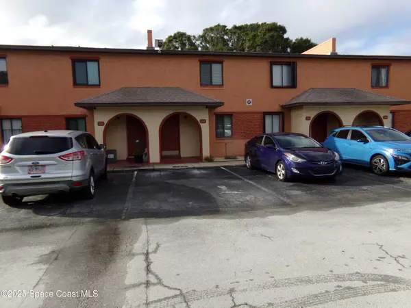 155 San Juan CIR #155, Melbourne, FL 32935
