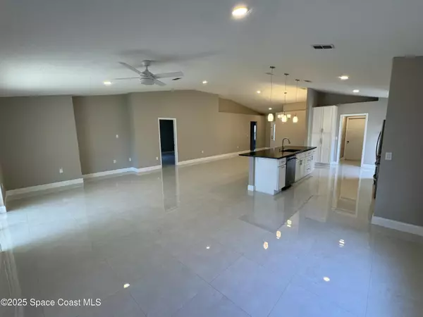 Melbourne, FL 32934,1370 Berryhill DR