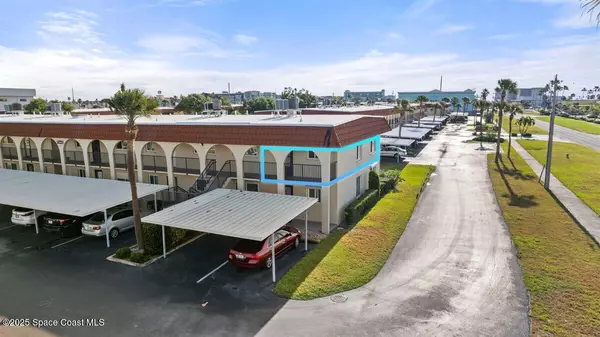 Cocoa Beach, FL 32931,201 Saint Lucie LN #810
