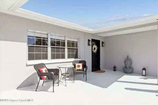 Merritt Island, FL 32953,140 Queensland AVE