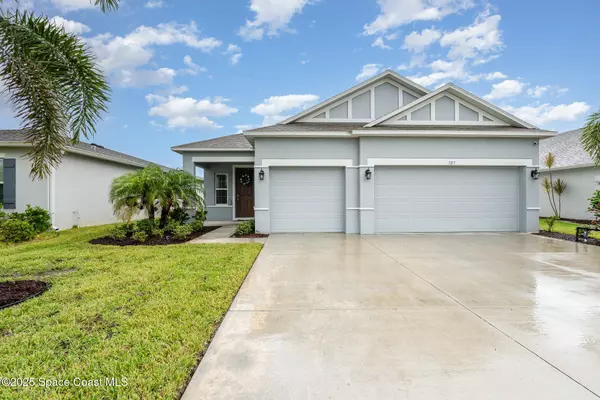 Palm Bay, FL 32908,707 Corbin CIR SW